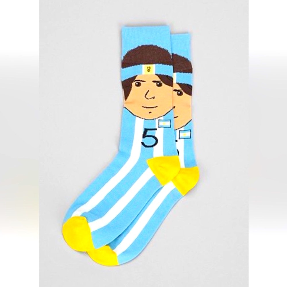 URBAN OUTFITTERS Socks BILLY BERG World Cup FIFA Soccer ARGENTINA #5 Flag OS NWT